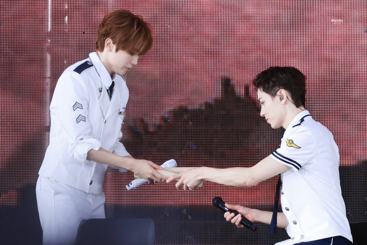 Prichuey_'s tweet photo. 260621 캐럿랜드

도와줘요

#승관 #버논 #솔부 
#SEVENTEEN #세븐틴 https://t.co/Zj0inG71jN
