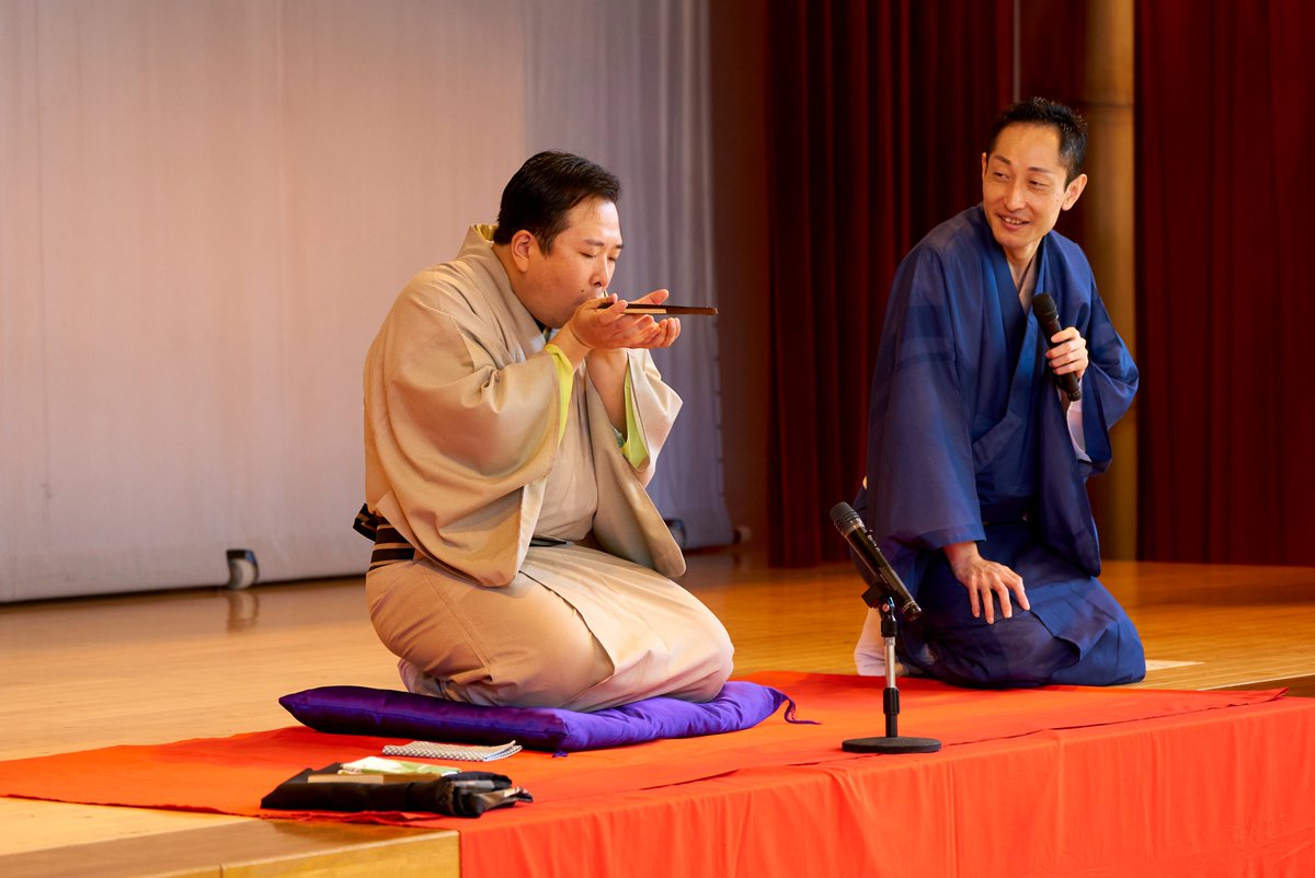 TYO_tradition's tweet photo. 【子供のための伝統文化・芸能体験事業】
プロの実演家や職人が学校を訪問し、子供たちが、見て、聞いて、身体を通じて、伝統文化・芸能の世界を体験します。
今年度は、能楽、日本舞踊、様々な和楽器、落語、都指定の芸能・工芸など、計16プログラムで展開。学校での特別授業の様子を、当アカウントから発信します！