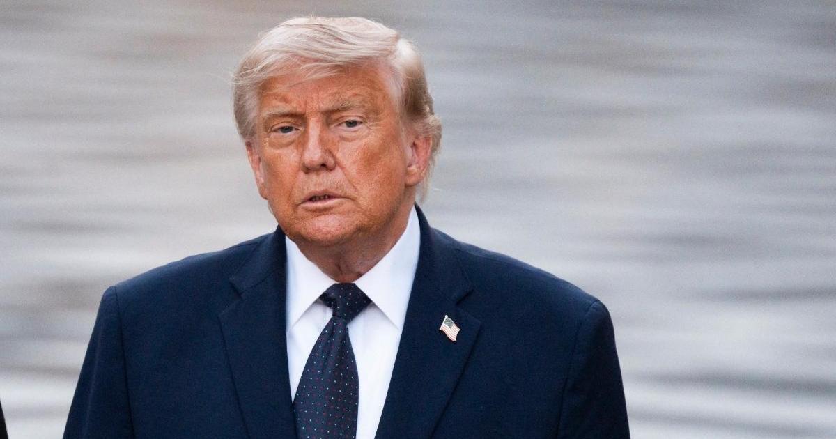SoapCrushWorld's tweet photo. RHOC Star Kelly Dodd Denies Ties to Trump Reflecting Pool Contractor

Read more: https://t.co/pckZobO79h

#KellyDodd #RHOC #RealHousewives #TrumpReflectingPool #LincolnMemorial #JohnCafaro #TrumpNationalGolfClub #RealityTV #WashingtonDC

Kelly Dodd addressed a resurfaced photo … https://t.co/NRFPy9WRuQ