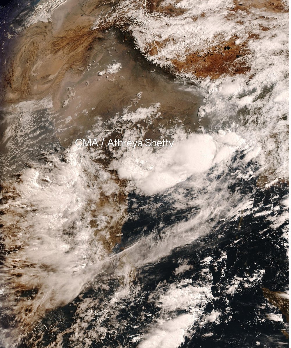 shetty_athreya's tweet photo. Now that's more like it, visually😍
Always good to see the offshore #trough in action
Welcome back #Monsoon2026 🫶🏼 https://t.co/2cjlealHjr