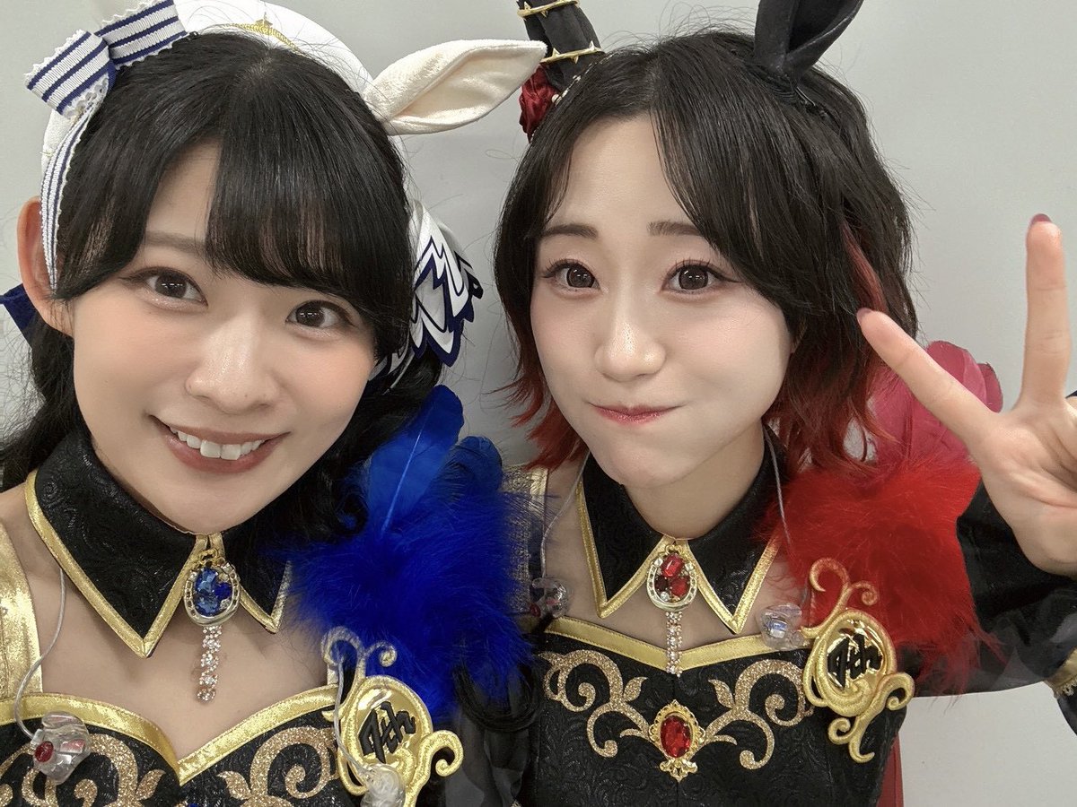 kikuchi_yurina's tweet photo. お写真撮らせていただいたキャスト様📸⑤

ヴィクトワールピサ役 嶋野花さん
ルーラーシップ役 海野水玉さん

そしてダービー世代同期組！🐎✨
文字数の都合上ALTにたくさん書いてます！
ぜひ見てください！！！👼♟️📸

#ウマ娘 #ウマ娘7th #ウマ娘7th東京D2 https://t.co/r5VnZyePSj