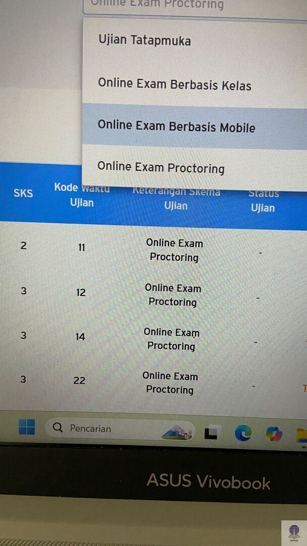 utfess's tweet photo. temen2 ut! ini pilih yg mana? kalo pengen uo yang kaya biasaa? https://t.co/lCZUivLith