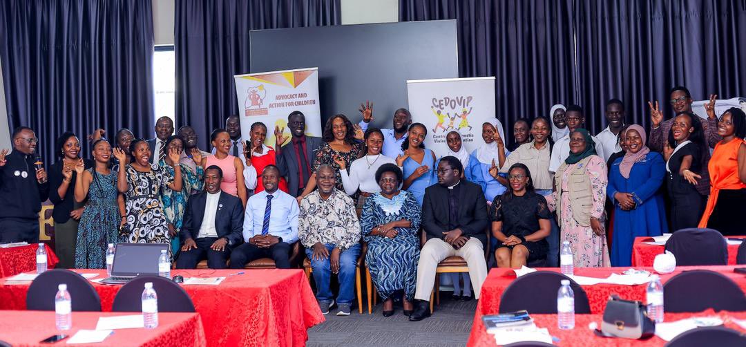 WomenProbono's tweet photo. Our Legal Officer, Solomon Kisakye, participated in the National Stakeholder Meeting on Ending Child Marriage and Teenage Pregnancies in Uganda, convened by @CEDOVIPuganda in partnership with @JOYFORCHILDREN 

As a panelist, Solomon advocated for strengthening child protection systems and advancing collective action to end child marriage and teenage pregnancy. 

We continue to champion the rights, wellbeing, and empowerment children in Uganda. #EndChildMarriage #EndTeenagePregnancy #ChildProtection #SRHR