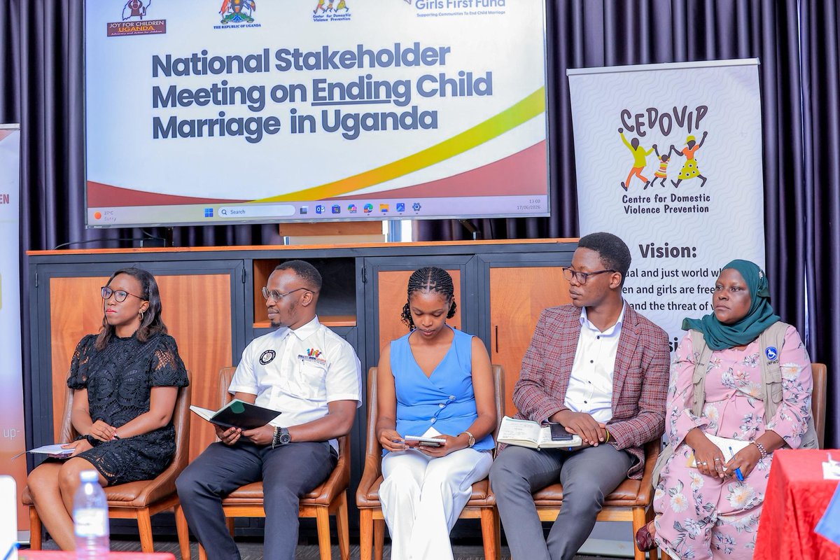 WomenProbono's tweet photo. Our Legal Officer, Solomon Kisakye, participated in the National Stakeholder Meeting on Ending Child Marriage and Teenage Pregnancies in Uganda, convened by @CEDOVIPuganda in partnership with @JOYFORCHILDREN 

As a panelist, Solomon advocated for strengthening child protection systems and advancing collective action to end child marriage and teenage pregnancy. 

We continue to champion the rights, wellbeing, and empowerment children in Uganda. #EndChildMarriage #EndTeenagePregnancy #ChildProtection #SRHR