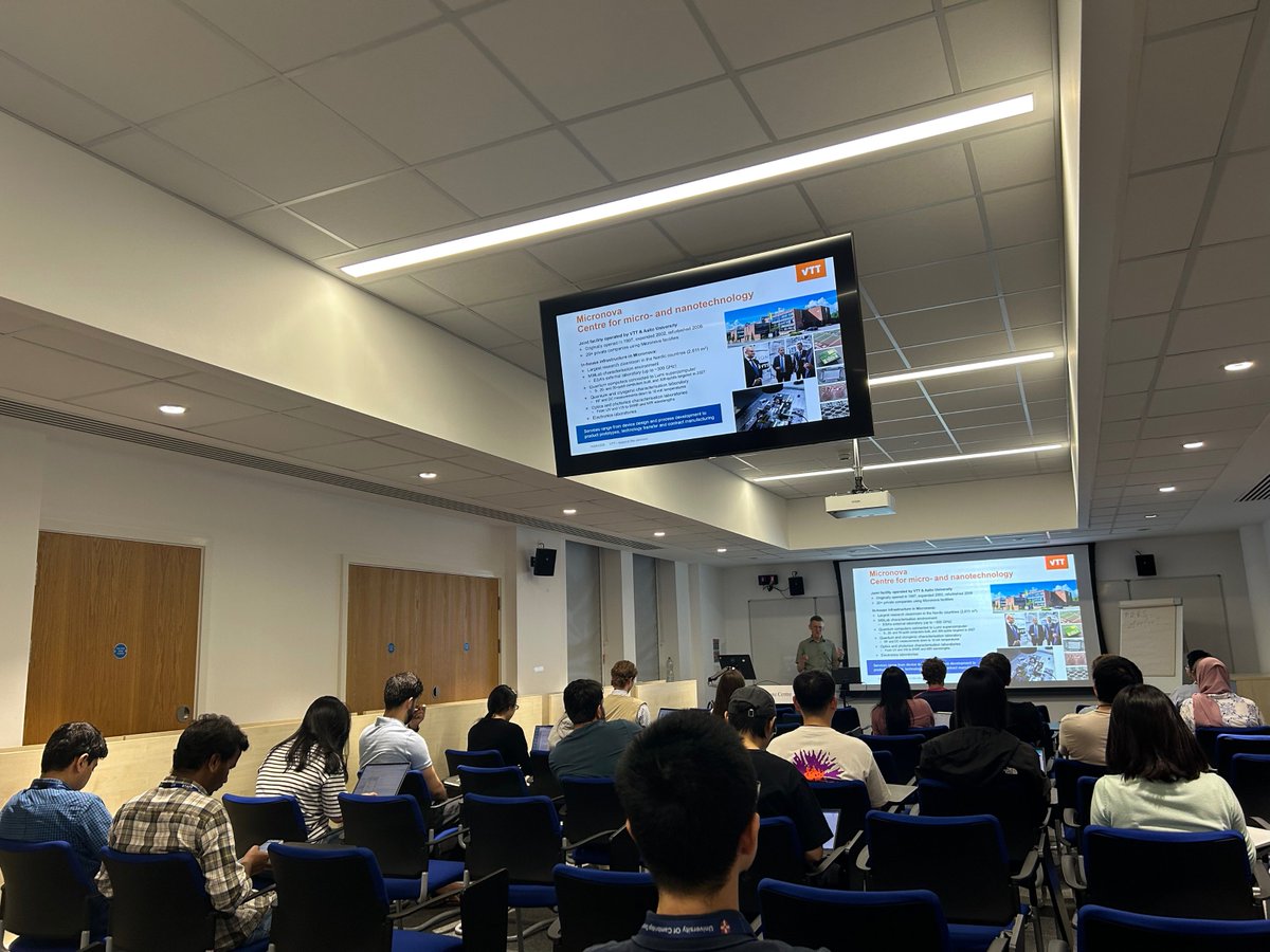 QAMSScoordinate's tweet photo. We welcomed Dr. Timo Aalto of VTT at CGC! In his #QAMSS lecture, he discussed photonic integrated circuits, including ultra-broadband silicon photonics, tuneable lasers and optical beam steering for future computing and communications. https://t.co/dJsgLhqFHw
