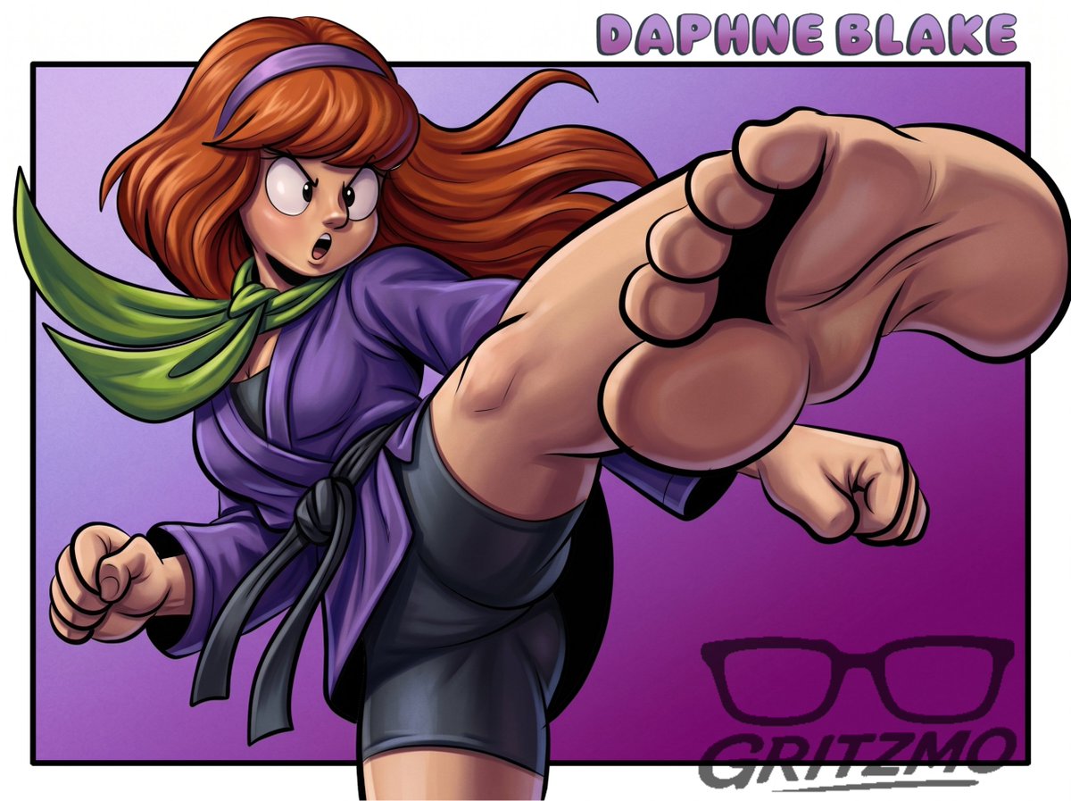 gritzmo's tweet photo. Patreon request art. Doing requests every week now, so if you want one in, consider becoming a Patron. Link: https://t.co/mOBKC7KQs6

#feet #footfetish #footfocus #soles #foottease #bigfeet #karate #martialarts #kicking https://t.co/k4ZyXboLBE