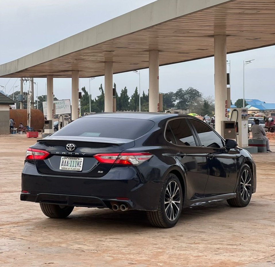 abujarides's tweet photo. 2018 Toyota Camry SE 
Registered 
Duty ✅ 
Neatly used 
ABUJA 
Price: 17.5m
DM or call 09067505058 https://t.co/hsp4hNFeSF