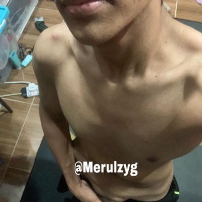 Merulzyg's tweet photo. #NewProfilePic https://t.co/TlK7L9jkgF