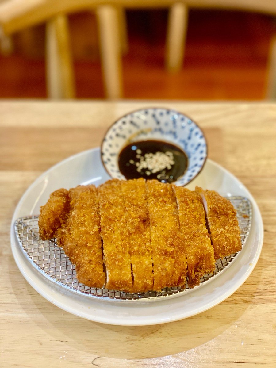 yourfinik's tweet photo. Tried homemade miso butter ramen today—umami heaven in a bowl! That silky broth with a hint of sweet corn Total vibe check. Who’s craving a warm bowl of this https://t.co/Bmf5jBz4tC
