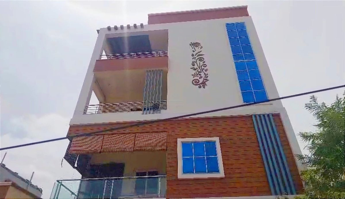 jsuryareddy's tweet photo. #ACBraids properties linked to Nizamabad Excise Superintendent Malla Reddy, on #DisproportionateAssets case, 11 teams conducting searches across #Hyderabad , including #MachaBolarum and #Nizamabad .
The #Telangana Anti-Corruption Bureau (#ACB ) on Tuesday launched simultaneous searches at several locations linked to K. Malla Reddy, District Prohibition and Excise Officer and Superintendent in Nizamabad, in connection with a Disproportionate Assets (DA) case registered against him.
According to officials, 11 ACB teams conducted raids at properties associated with the excise officer, including his residence at Macha Bolarum as well as the houses of his family members and close associates.
The searches were initiated following allegations that the official possessed assets disproportionate to his known sources of income. ACB officials are currently examining documents, financial records and other material recovered during the searches to ascertain the extent of the alleged irregularities.