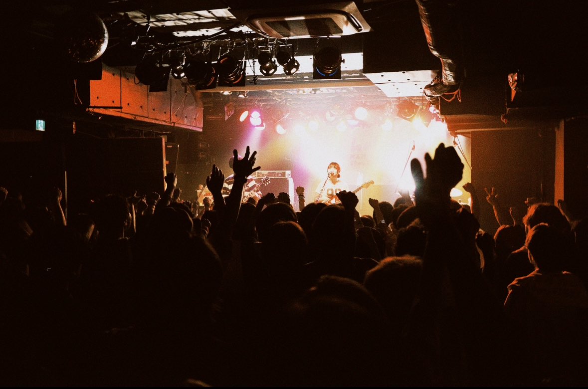 Lala_official20's tweet photo. ⋆✴︎˚｡⋆ Lala ONEMAN LIVE TOUR ⋆✴︎˚｡⋆
'' SUMMER BREAK ''

東名阪福、Lalaのサマーツアー！🌴
\\\ 🎫チケット発売中‼️🎫 ///

8/2  福岡公演 📍 Live House 秘密
8/4  大阪公演 📍yogibo HOLY MOUNTAIN
8/5  東京公演 📍渋谷CHELSEA HOTEL
8/6  愛知公演 📍Heat Land

🔻チケットはこちらから🔻
🔗 https://t.co/AmSxT3Q8mH

#Lalaと夏休み