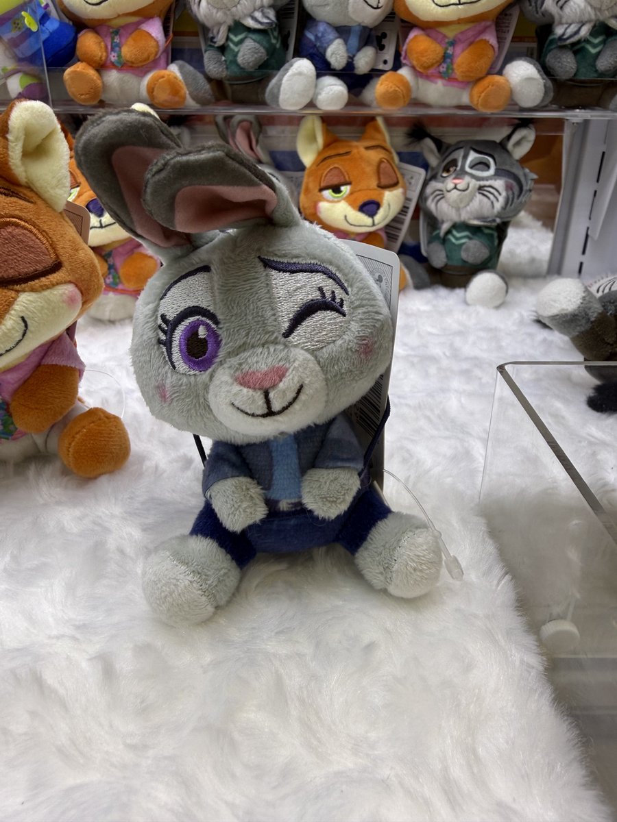 Taito_Ati's tweet photo. 【プライズ】新製品案内

#ズートピア2   こてっとぺったん マスコット

入荷致しました。
#ズートピア
#zootopia
#プライズ
#タイクレ
#郡山 https://t.co/pVEXpQ6bPR