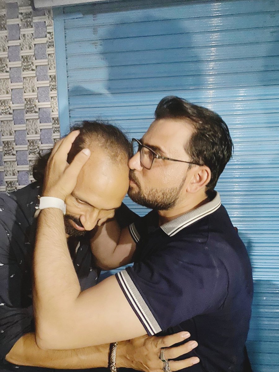 Imad___khan's tweet photo. A man who stand for justice 
A man who stand for Democracy 
A man who stand for human rights 
I condemned the illegal arrested of @AhmadFarhadReal 

#exposetheloot https://t.co/OI37sBKWLs