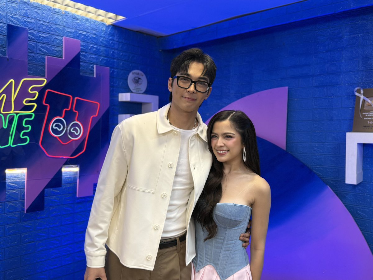 ofc_iwant's tweet photo. Extended ang kilig feels sa online world with Alexa &amp; BGYO Gelo sa Showtime Online U!

#ShowtimeLarongWitty #iWantxDITO #LibreiWantDITO https://t.co/FIVsd3iH0k
