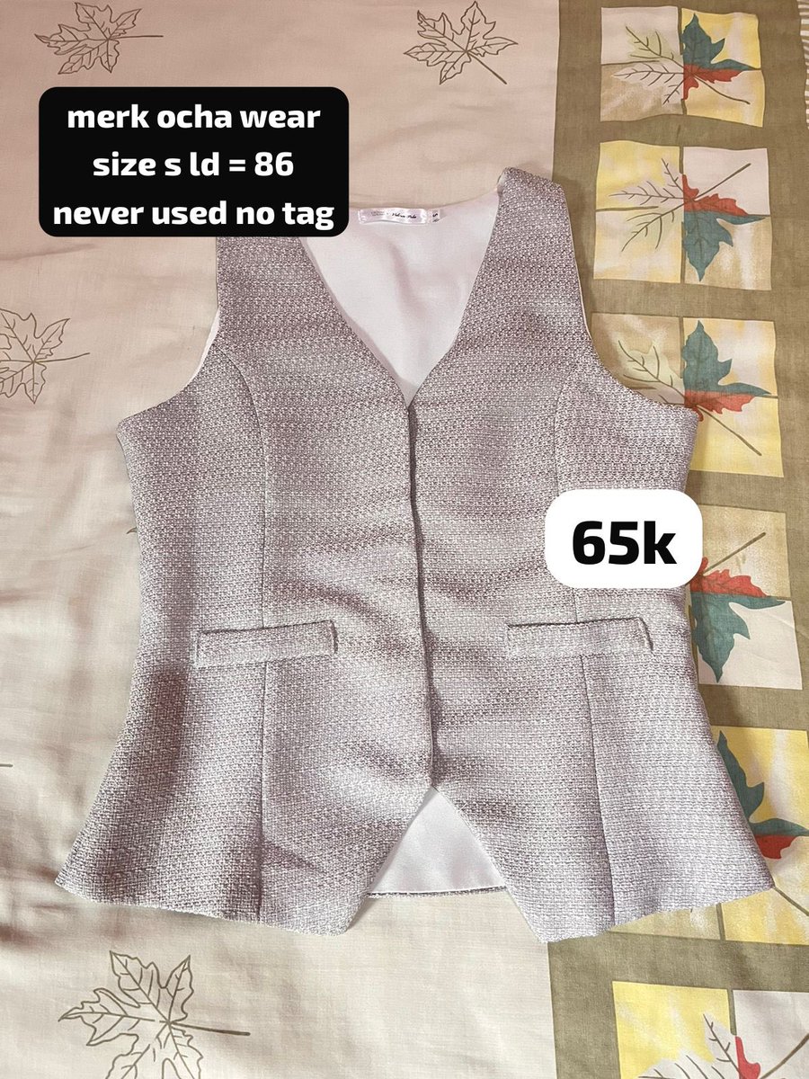 modernishy's tweet photo. wts / want to sale
atasan top all new
bisa co oyen, include admin

1. herpalais leia top pink 
- size s ld 74-80 
- new with tag 100k
2. ocha wear tweed vest top 
- size s ld 86
- baru tapi no tag 65k

#zonauang wts wtb jual cari mau beli fashion preloved croptop crop https://t.co/Fjjed4h87A