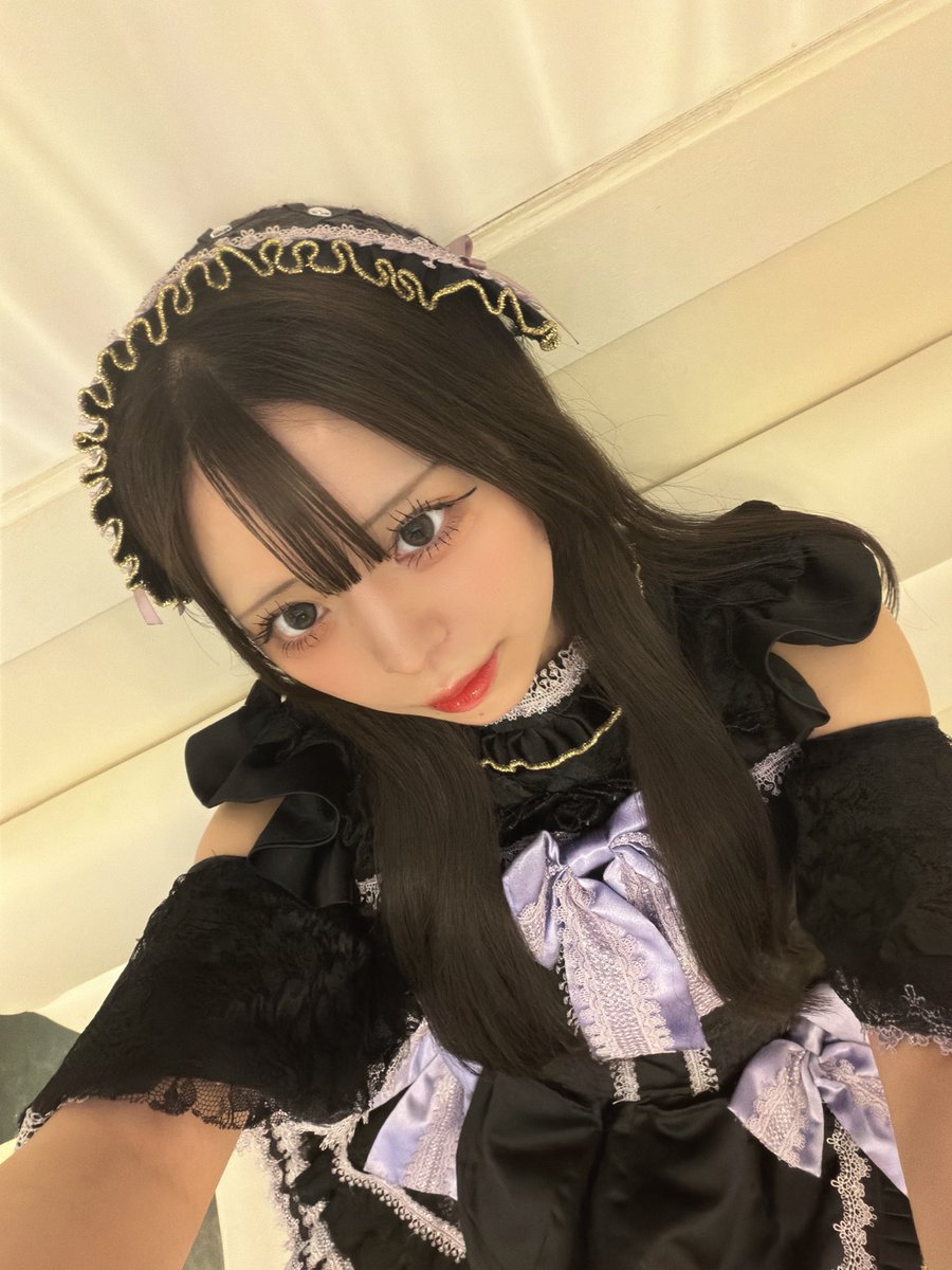 c_x__3's tweet photo. 準備中🥺🤍

緊張してきた……

今日だけの特典もあるのでぜひ🫶🏼 https://t.co/WS63rI35H4
