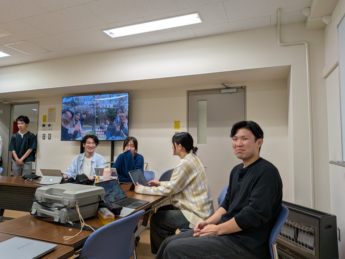 fu_Soundscape's tweet photo. ３年生の必修科目「共生の科学III」のサウンドスケープ研究室分担分が，今日から始まりました。 https://t.co/qcBdjnhUOz