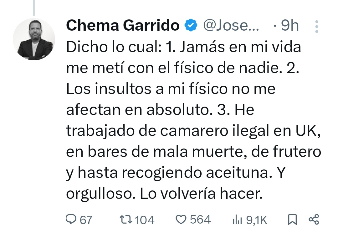 Miss_Bennet5's tweet photo. Disfrutad: así es cómo se contesta a un zurdo. Sin complejos, bajando al barro igual que @janogarcia_ en «En libertad» para defender a Lupe Sánchez. 

Después Chema Garrido lloriquea, se excusa, nos cuenta su vida. ¿Por qué? Muy sencillo, no está acostumbrado a que alguien le responda con su mismo lenguaje, y salir de tu marco mental de superioridad y dedito en alto debe de ser jodido.

Dicho esto, escuchad la tertulia en @viOnemedia, es la mejor con diferencia. La más libre. Y la más divertida.