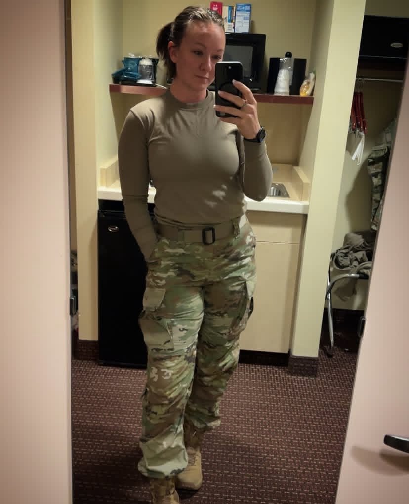 Amandas46100391's tweet photo. Tuesday warrior reporting for duty 💪 Early week grind in full camo mode. Let’s crush it! https://t.co/AYCmcqYo3H