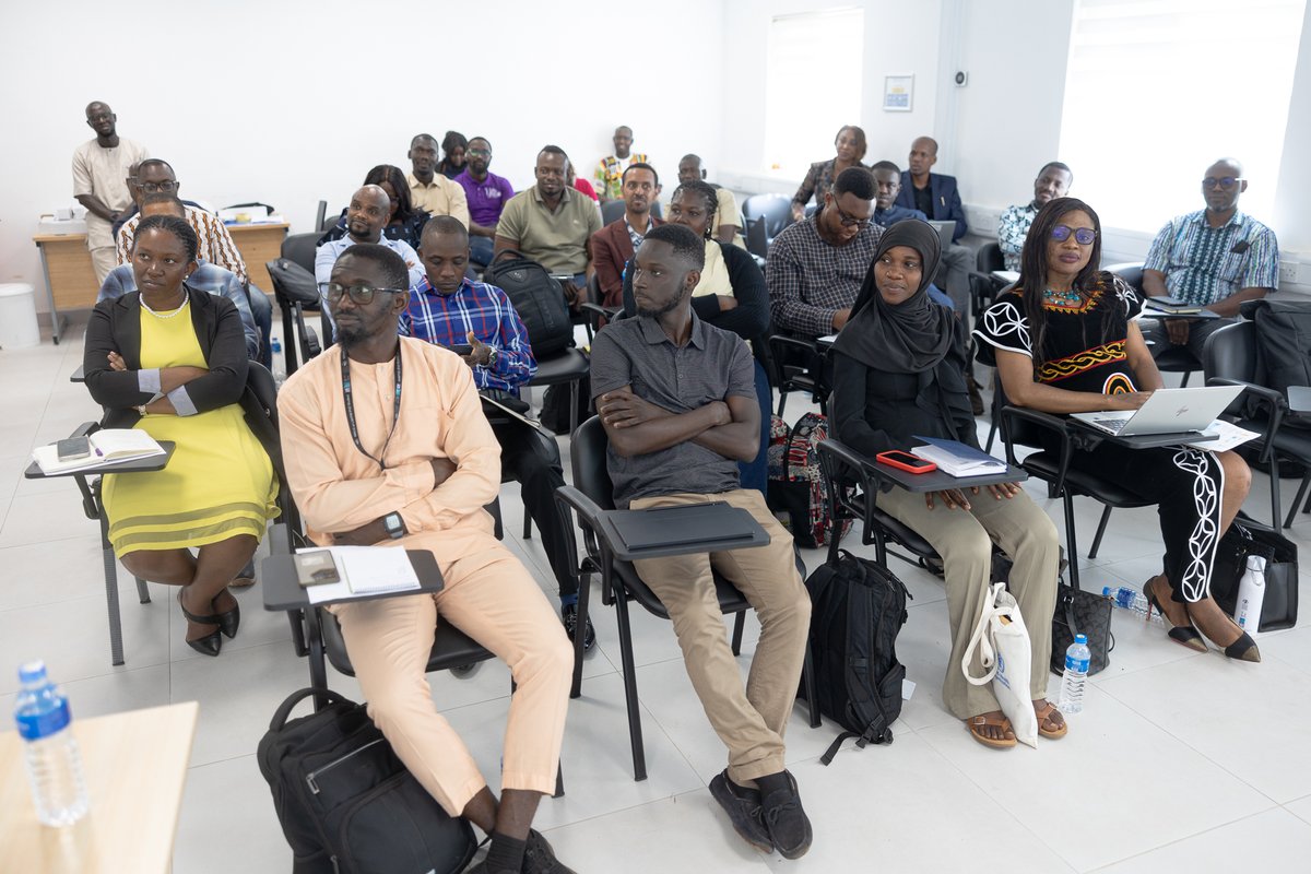 mrcunitgambia's tweet photo. We're excited to kick off a 4-day Researcher Leadership &amp; Grant Writing Workshop with early &amp; mid-career researchers from 10 African countries.

Thanks to the NIHR RIGHT Call 7 CARisSA Project, it seeks to empower participants with strategies required to lead &amp; excel in research. https://t.co/0VvATt9XlQ