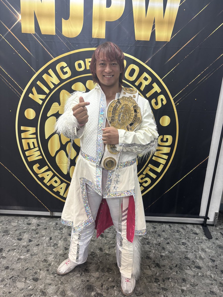 ryokuchan82's tweet photo. チャンピオンです！！！サイコーでございます🥰✨✨✨✨✨✨✨ 
#njpw
#海野翔太
#G1Road https://t.co/y2tHgBTcqa