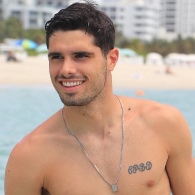 jositgu's tweet photo. #NuevaFotoDePerfil https://t.co/YVW2T5wOul