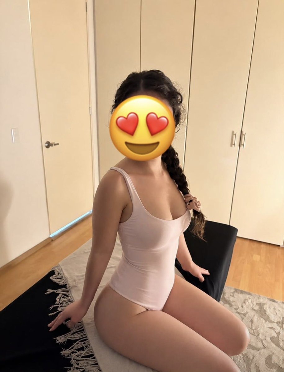 AnaPauox's tweet photo. Hola mis amores  soy nueva por aquí ,  espero compartir pronto mi link en mi perfil, allá los espero ❤️ https://t.co/eTKbP4IETl