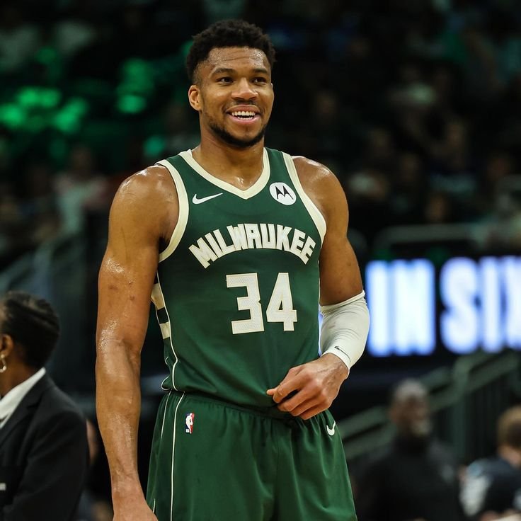 InternetH0F's tweet photo. The Milwaukee Bucks are officially trading Giannis Antetokounmpo to the Miami Heat

(via: @ShamsCharania) https://t.co/2fdFiGsl3y