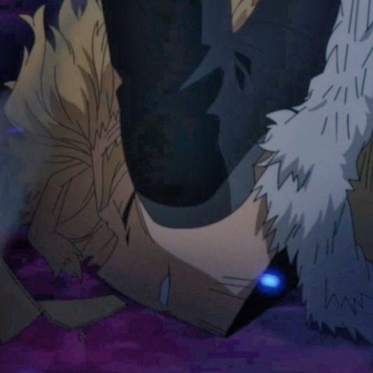 Bread_pudding_'s tweet photo. Look at this guy smiling as he gets stepped on by Dabi... He was enjoying that shit and I would too, lucky fucker https://t.co/y9gsls74la
