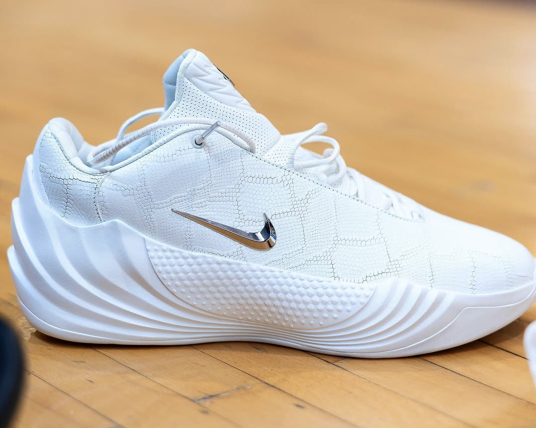 Nice Kicks tweet media