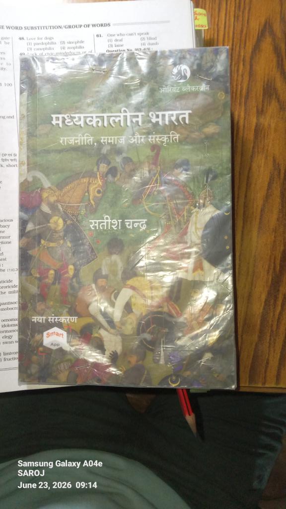 SarojSL7's tweet photo. @tishasaroyan @kshatriya_org ये वाली किताब मेरे पास hindi में है। 📖📚
🤔 https://t.co/dKkexBvH9c