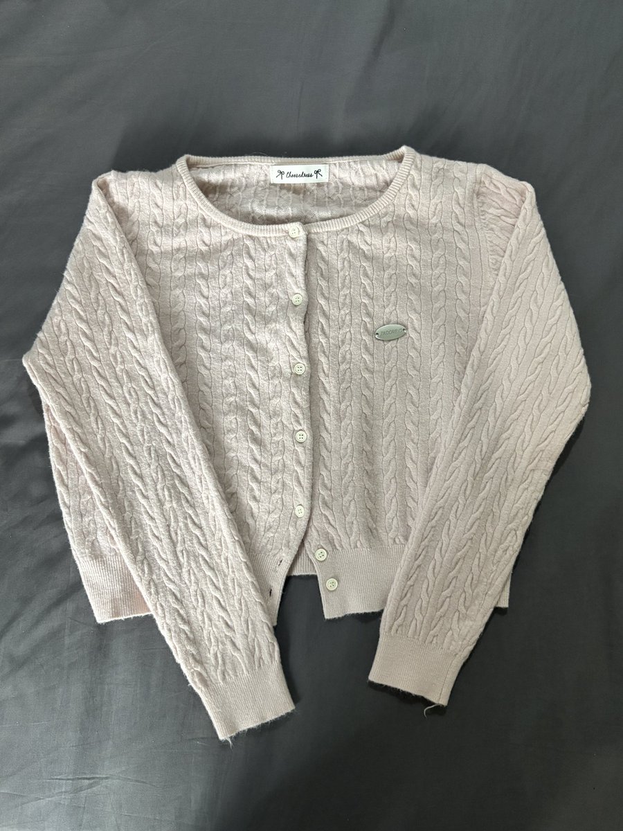 hanbonmy's tweet photo. อัพเดตตัวว่างค่า 

ตัวละ 200 ฿ สนใจสอบถามได้ค่า🤍
🛵 ค่าส่ง 40

#ส่งต่อเสื้อผ้ามือสอง #ส่งต่อเสื้อผ้ามือ2 #ส่งต่อเสื้อผ้า #โล๊ะตู้เสื้อผ้า #ส่งต่อเสื้อผ้ามือสองสภาพดี #โล๊ะตู้ https://t.co/OkpmXFrT6G