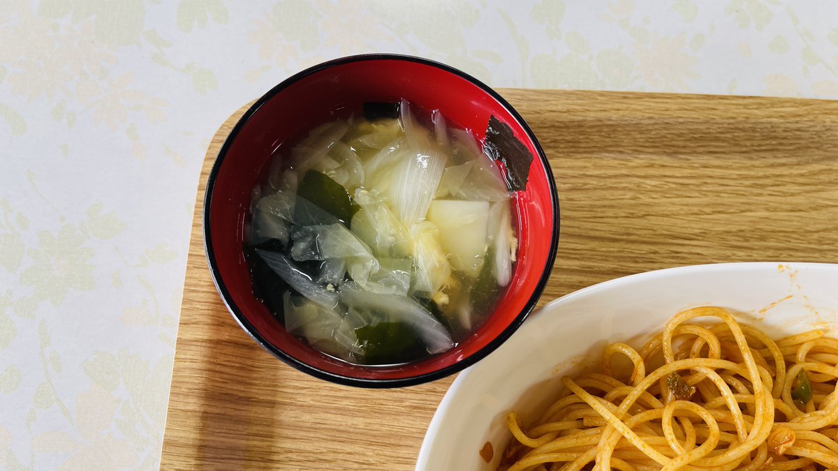 smilearche's tweet photo. 今日のメニューはナポリタン。　　ｗ杯盛り上がってますね、頑張れ日本代表!! https://t.co/StuIzQP1bW