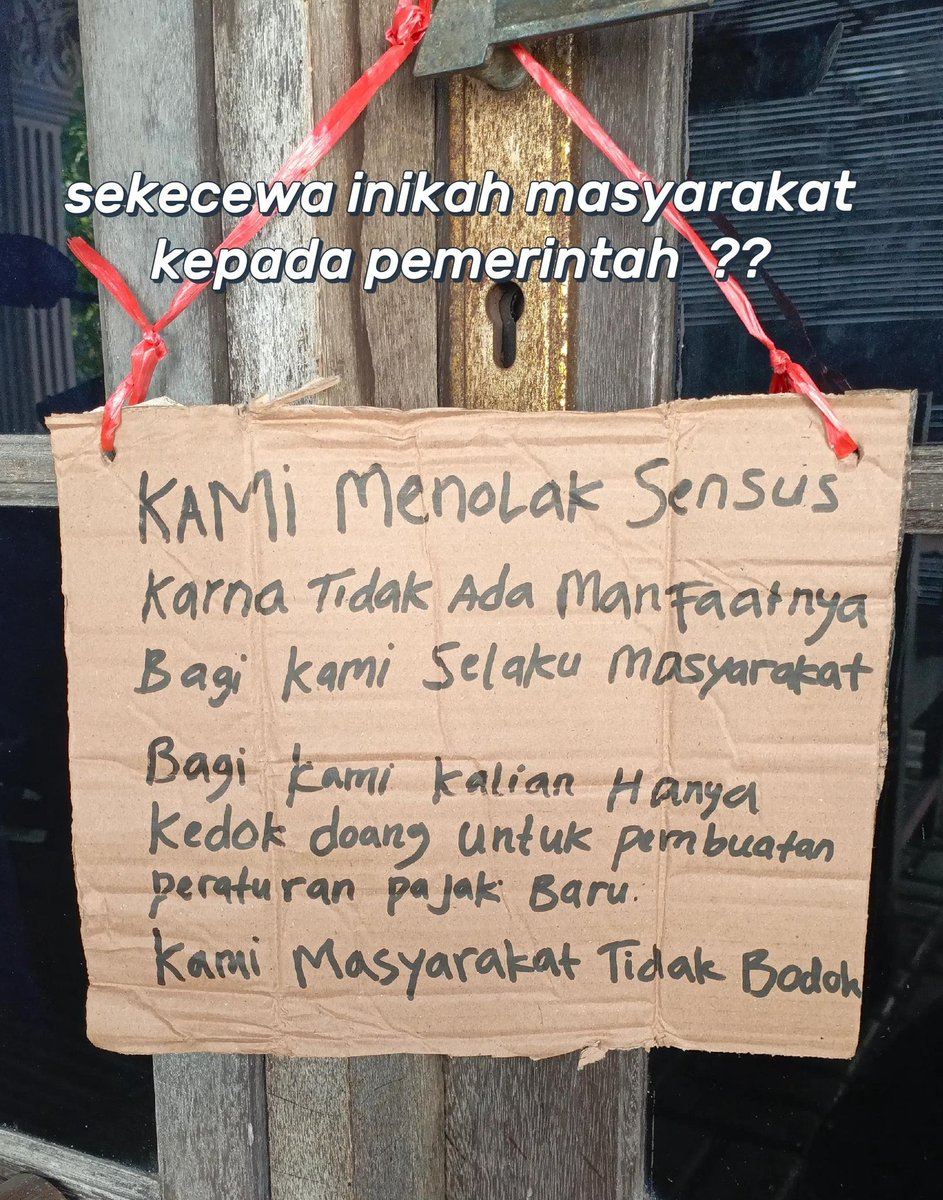 puputjuang's tweet photo. @Jateng_Twit Sensus ekonomi kali ini banyak ditolak oleh warga masyarakat, tanda rakyat sedang atau sudah tidak percaya dengan pemerintah. https://t.co/Yo3NaTttim