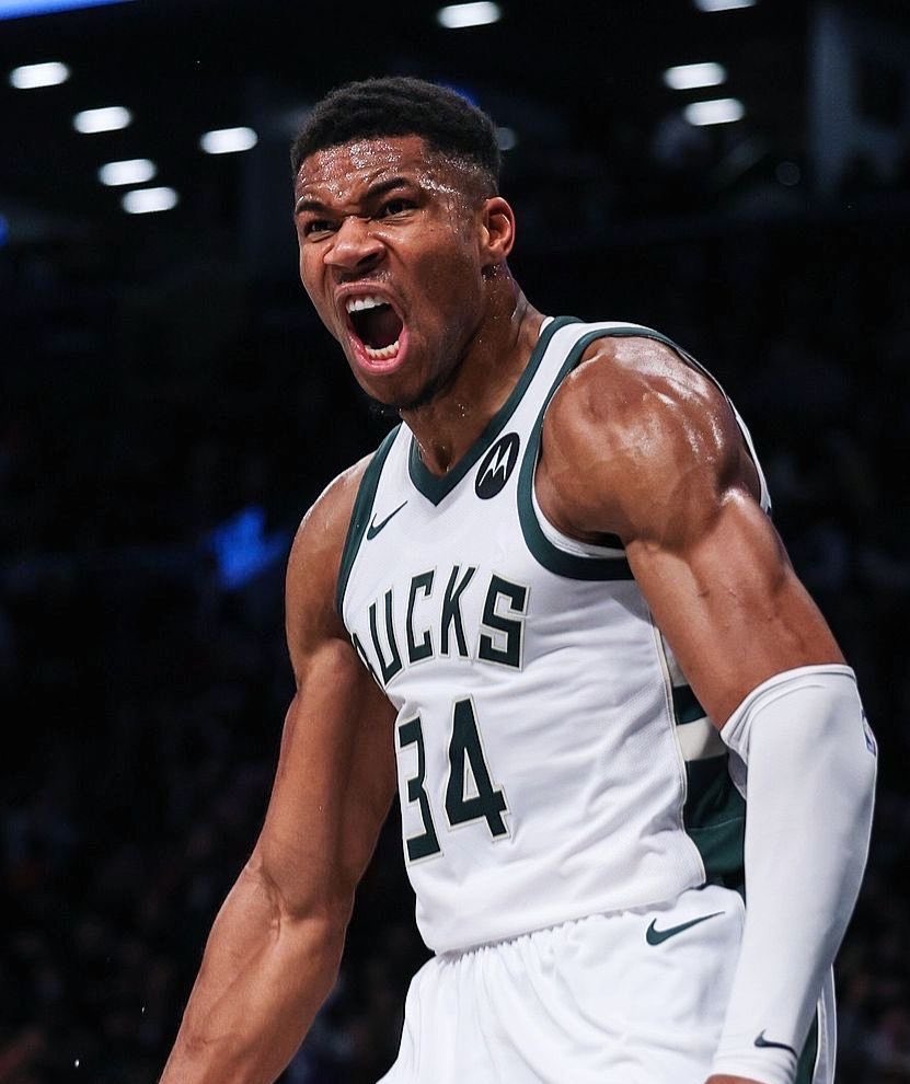 FrenchRapUS's tweet photo. 🚨 C’EST UN ÉNORME SÉISME EN NBA !!! 

LA SUPERSTAR GIANNIS ANTETOKOUNMPO EST OFFICIELLEMENT TRANSFÉRÉ À MIAMI HEAT 😱

IL QUITTE LES BUCKS DE MILWAUKEE POUR LA PREMIÈRE FOIS DE SA CARRIÈRE 💔 https://t.co/5bLsofitTE
