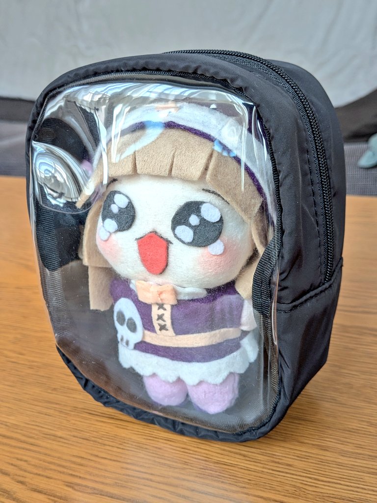 21_uzuki's tweet photo. 母上にお願いして、作ってもらいました‼️
しかし、ｽﾋﾟｷなのかスピッキーなのか❓️(ぬいぐるみを魔改造したものなので姿勢の再現は出来ﾇﾝﾃﾞ…)
正直どっちで見ればいいのか少し困っています…。
…でも一緒にお出かけできるね✨
#トリッカル https://t.co/bI3K87byh7