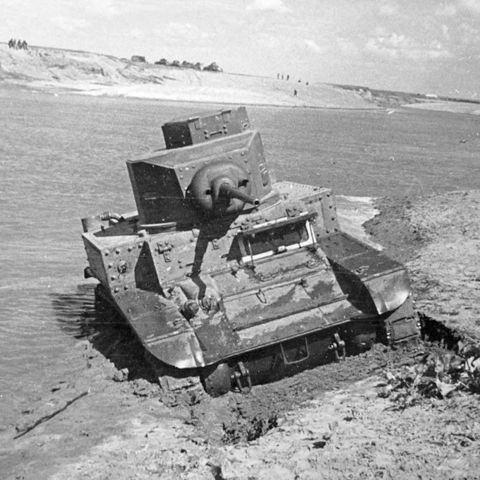 Tank_Archives tweet picture