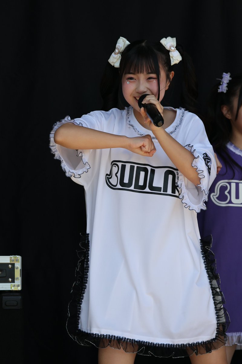 mako_cameraSub's tweet photo. こんにちは🎵
午後からも楽しんでいきましょう(`･ω･´)b

#IQP研究生 
#BudLaB
#花咲奈々未 さん    
#japaneseIdol

2026年5月9日撮影 
使用カメラ：Canon EOS R5 MARKII 
使用レンズ：RF100-500mm F4.5-F7.1 L IS USM https://t.co/ajNUgHNXLF