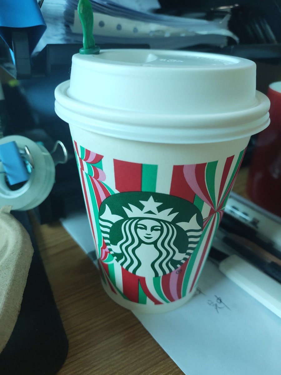 dsd0521206's tweet photo. Hey! Just grabbed your go-to iced latte from the corner shop  Saw you were rushing, so I left it by the register with a sticky note—hope your day slows down a little soon!， https://t.co/Zc4cojWXE3