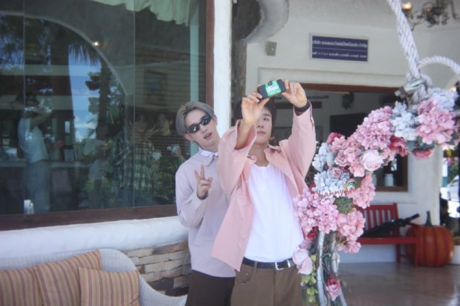 sspiika's tweet photo. ไม่มีใครใส่ใจเราขนาดนั้น https://t.co/ijq1MEchXY