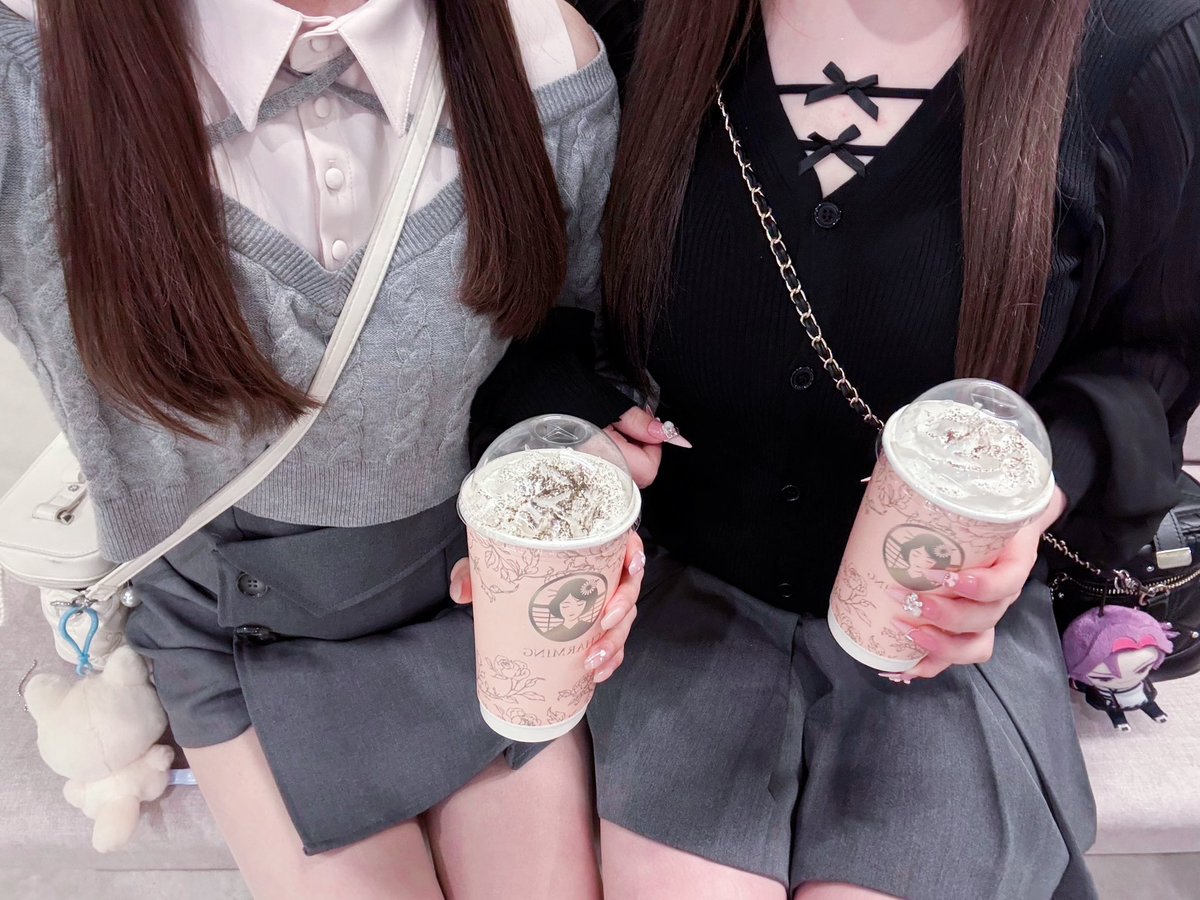 miIkyxing_'s tweet photo. @0 https://t.co/yYctGDchA3