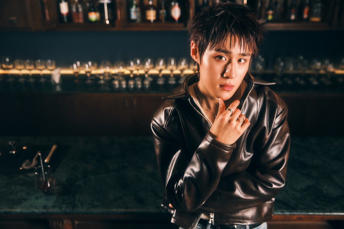around_ent's tweet photo. “NUTDAN” พร้อมส่งซิงเกิลเดี่ยว “เทสดี” (Tasty)  คีพลุคหนุ่มขี้เล่น ชวนตกหลุมรักคนเทสดี

#TastyNUTDAN
#nnutdan #LYKN

อ่านข่าวเพิ่มเติม
📍https://t.co/qoSGBtN2wf

ติดตามเพลง “เทสดี” (Tasty) ซิงเกิลเดี่ยวจาก “NUTDAN” ได้ที่ YouTube: LYKN และ RISER MUSIC และ Music Streaming ทุกช่องทางได้แล้วตอนนี้  แล���สามารถติดตามข่าวสารได้ที่ Facebook, Instagram, X, TikTok ของ LYKN และ RISER MUSIC