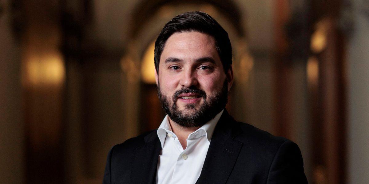 tagesanzeiger's tweet photo. Der Bundesrat muss sich um die «Manosphere» kümmern, ganz offiziell. Weil sechs Parlamentarier aus sechs Parteien finden: Es ist genug. Hier sagen sie, warum. https://t.co/C6QDBQupyN https://t.co/S3mbQPHOHr
