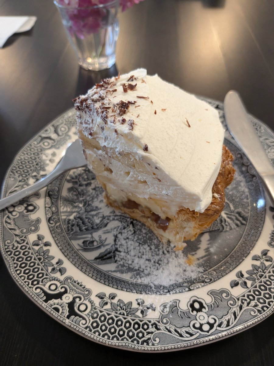 kotan0623's tweet photo. ハッピーバースデー私🥰 https://t.co/NG7t4x7sMS