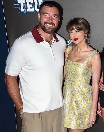 fateofophe1ia__'s tweet photo. Tayvis 2025💗                   Tayvis 2026💍 https://t.co/zjhVMmL2TN