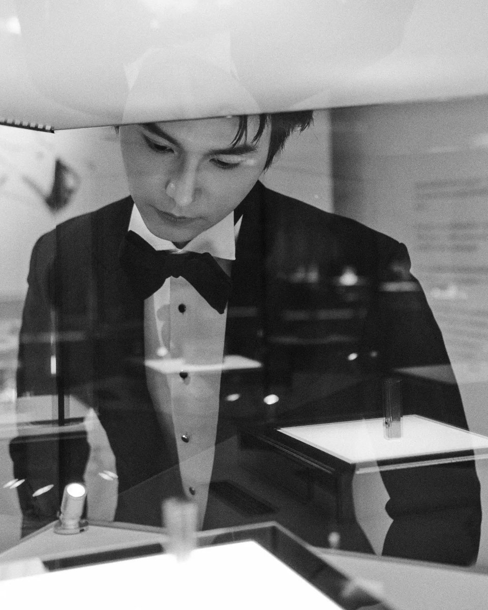 JahomeOfficial's tweet photo. [2] #JaPhachara ร่วม Gala Dinner และชมประวัติศาสตร์กว่า200ปีของเมซงน้ำหอมระดับตำนาน@guerlainในงานนิทรรศการ GUERLAIN, PERFUMER VISIONARY SINCE 1828 ครั้งแรกในประเทศไทย 

#Guerlain #GuerlainFragrance 
#LArtetLaMatiere #PerfumerVisionary https://t.co/YJVR9zmnNs