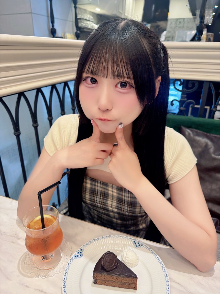 おはよ〜、りんりんがお昼をお知らせ📢
