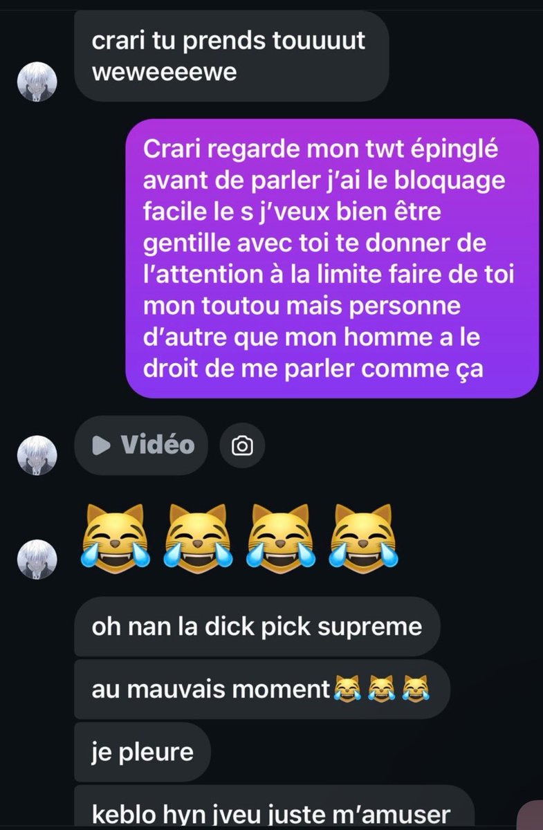 utopiesouspeau's tweet photo. Je me permet de mettre le screen de lui et @lyysanxia quand il a envoyé son vieux fromage de b!te en photo non consentis. Si vous êtes pote avec ce mec désabonnez vous de moi, on normalise pas l’harcèlement sexuelle ici. Merci de RT. https://t.co/Zvkixsk06b