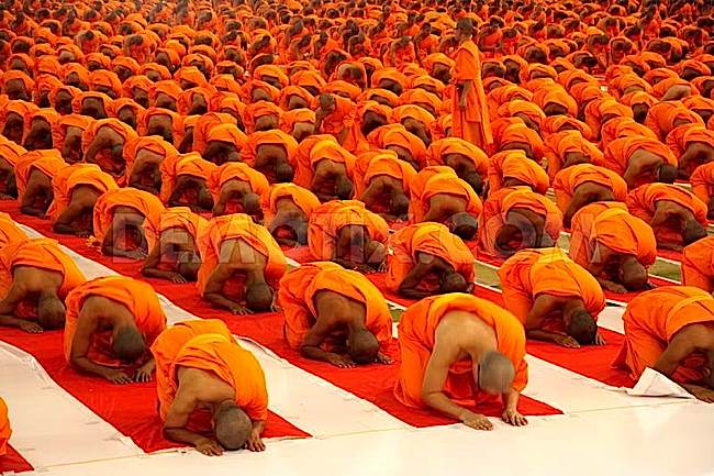 I__am_allah___'s tweet photo. @ADILXFCB When will you guys realise that Muslims are a Buddhists too ? https://t.co/qyfuG3L2wa