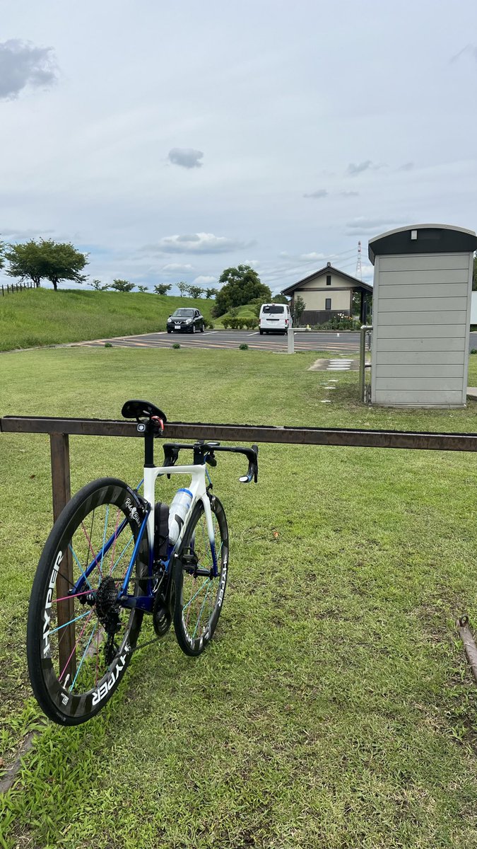 shigechi_issk's tweet photo. ブレーキシューをBBBからSwissStopに変えたので慣らしに行って来ましたー
うん、良く止まる👍
良いね👍👍
変えて正解でした
#elves
#elvesbike
#swissstop https://t.co/BDVC1KY4hU